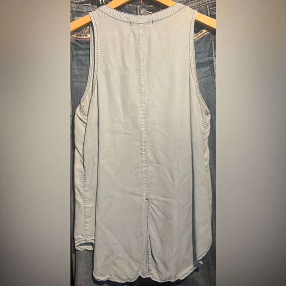 EUC. Sanctuary Clothing Women's Craft Tencel Sleeveless Blouse. Size Small. - Picture 10 of 10